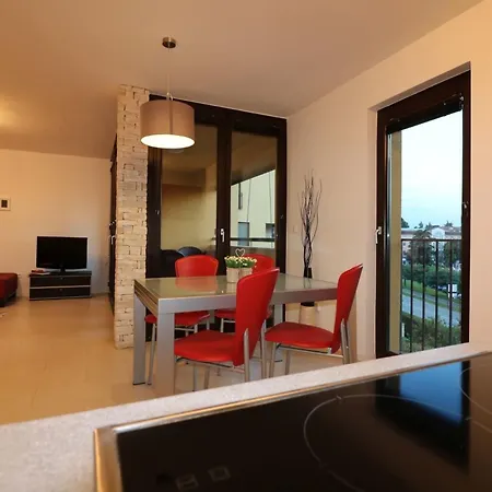 Lorena Premium Apartamento *